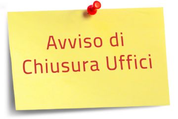 Post-it con scritta avviso di chiusura uffici