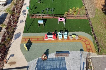vista dall'alto dell'area parco giochi e area fitness